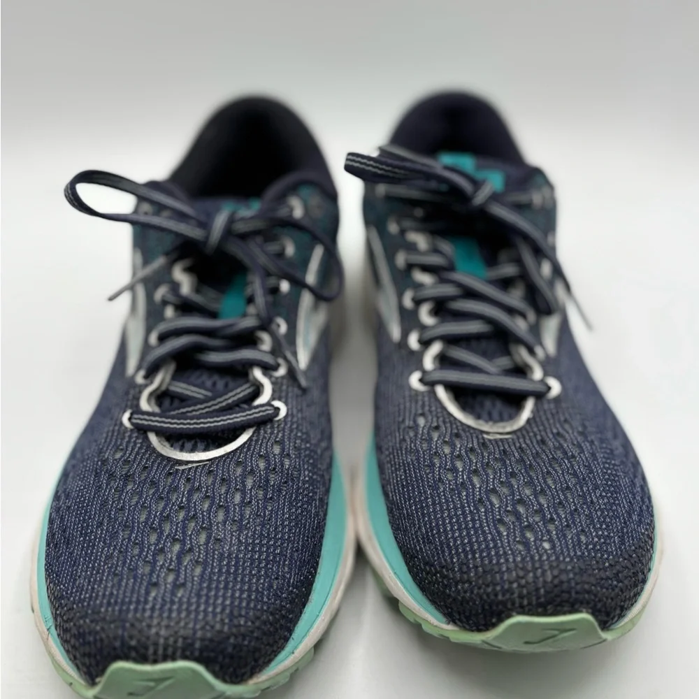 Brooks Ghost 11 Navy Teal Running Shoes Women’s 8.5